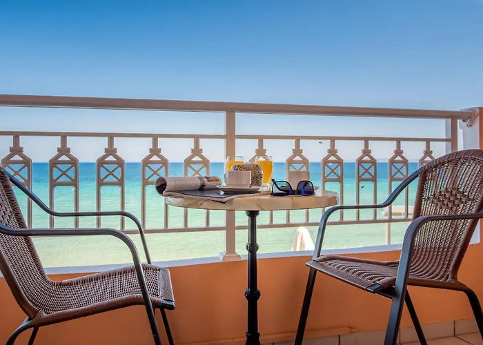 Anemona Beach Hotel